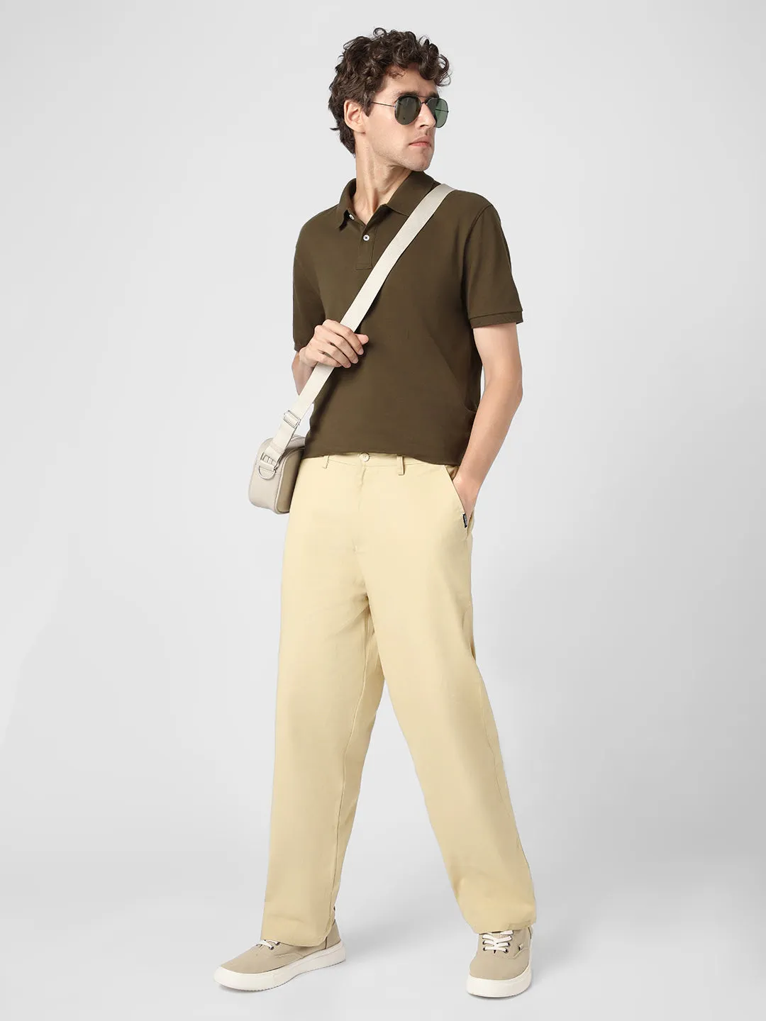 Men's Beige Loose Baggy Fit Solid Chino Trousers Non-Stretchable