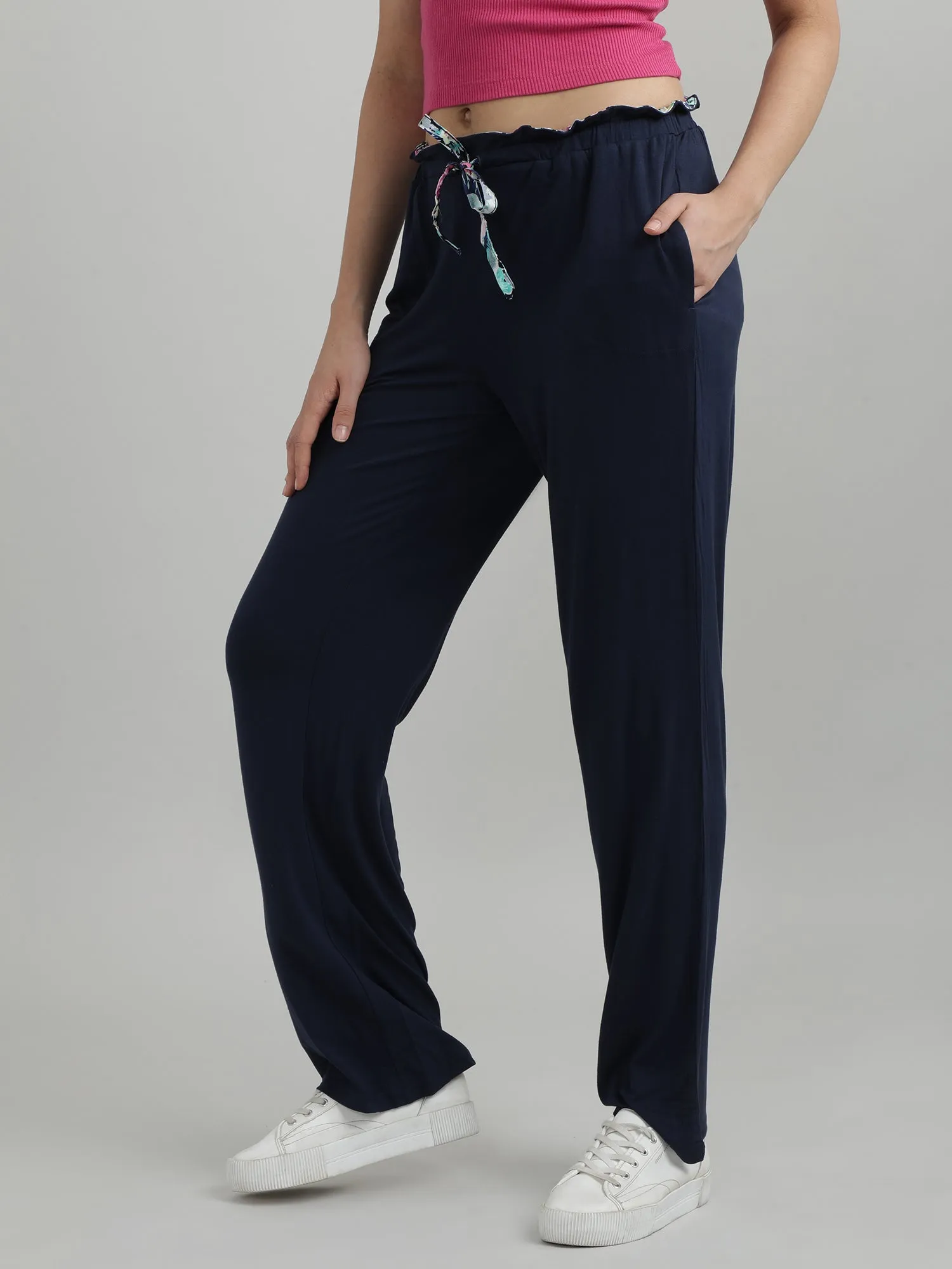 Women Blue Floral Drawstring Lounge Pants